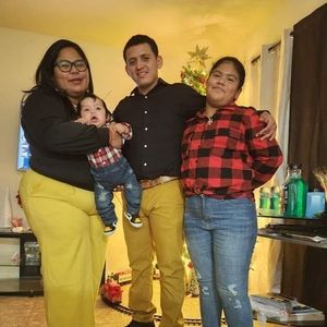 Meet your Posher, Morales